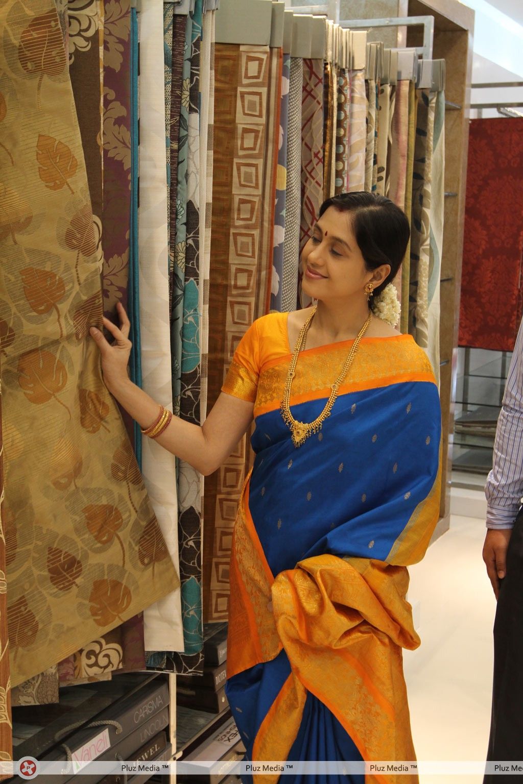 Devayani at Textiles Showroom Event Stills | Picture 128889